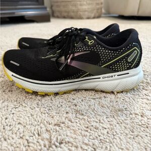 Brooks Ghost Women's Black Running Shoes size 8